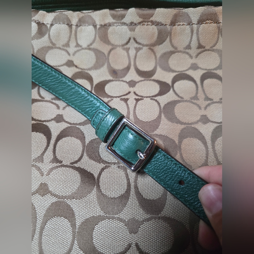 COACH F23279 Park Signature Hobo Khaki Canvas Green Leather Trim Convertible - Picture 7 of 12